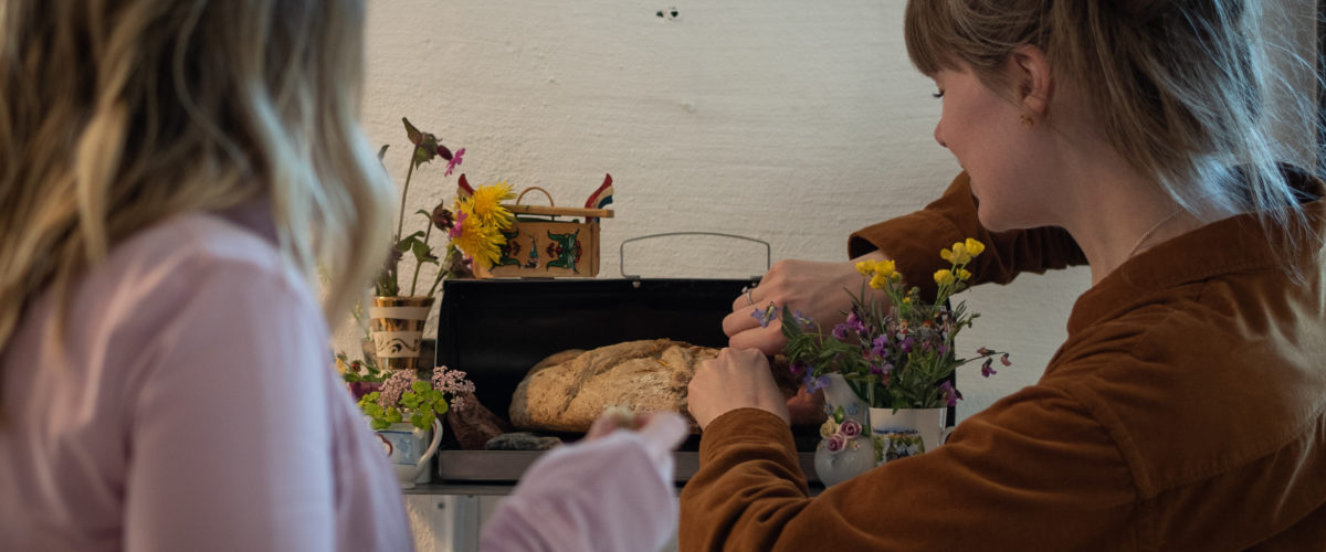 ANNE-MARTE FØR – Bortanfor